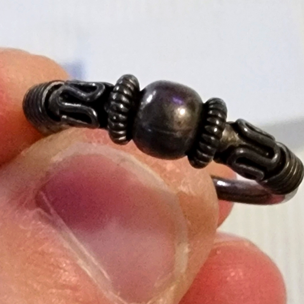 Rustic ring size 7 - Picture 4 of 4